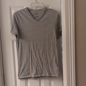 Goodfellow & Co Gray V-Neck Short Sleeve Tee
